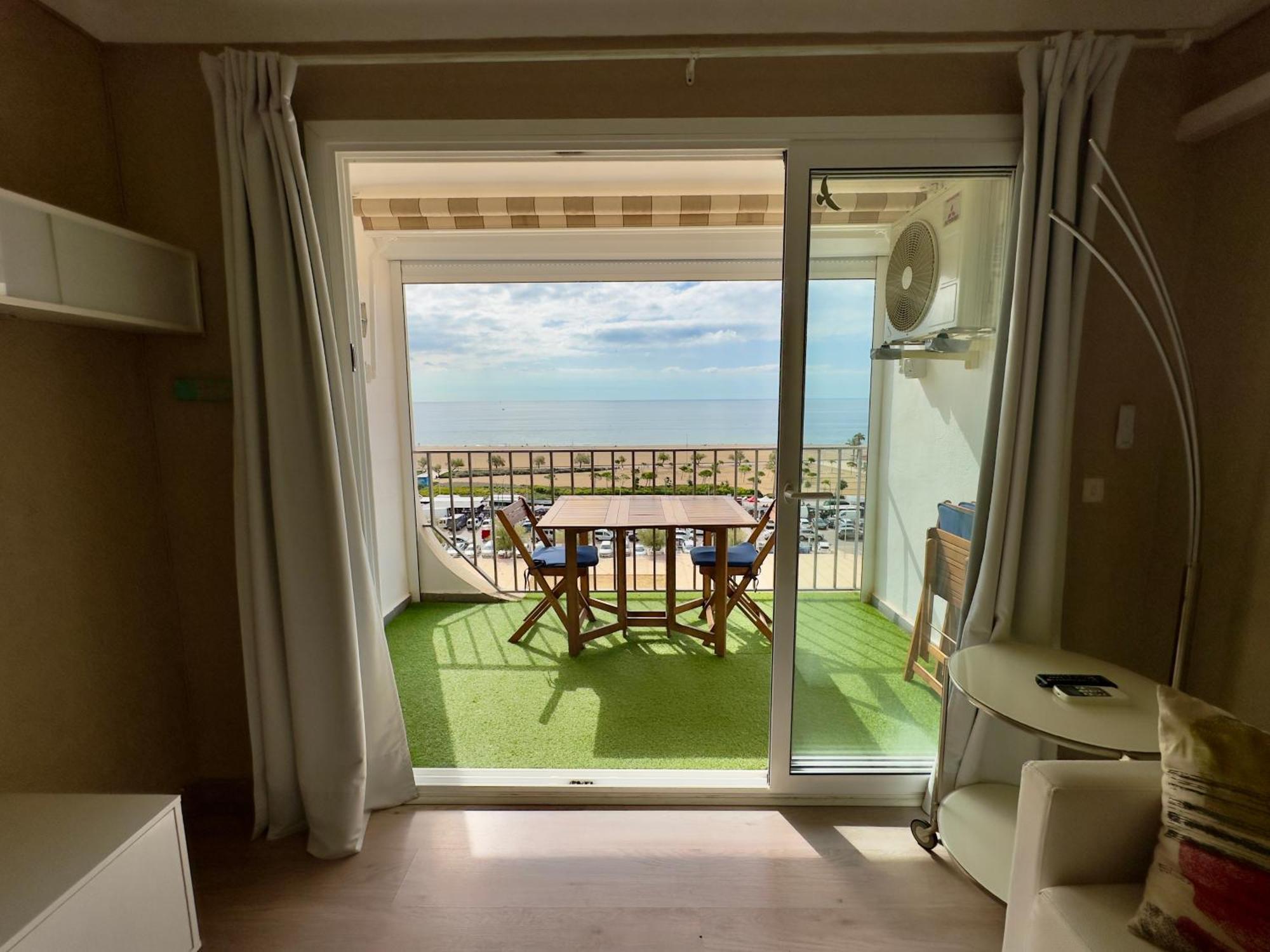 Апартаменти Vistas Frontales Al Mar Емпуріабрава Екстер'єр фото